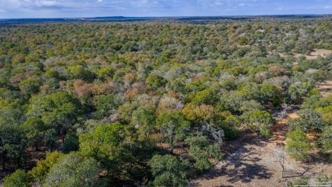 14 Sandstone Lane Seguin TX 78155