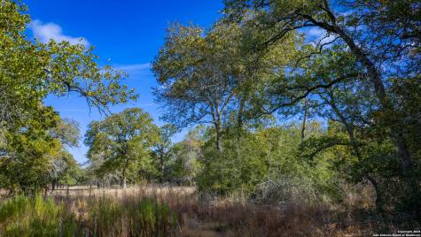 14 Sandstone Lane Seguin TX 78155