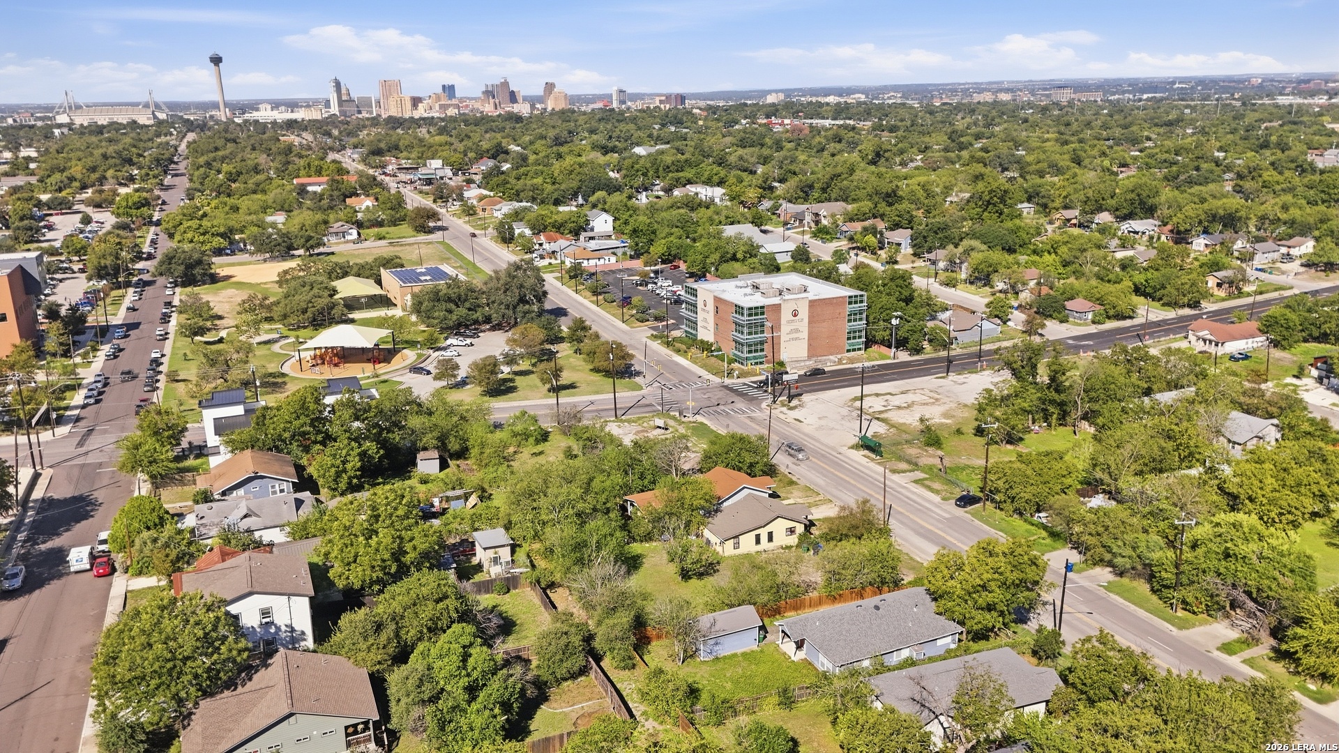 2618 E Commerce Street San Antonio TX 78203
