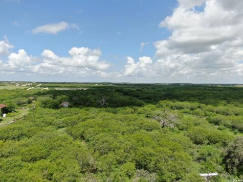 Tract 8 Tbd Cr 208 Hobson TX 78117
