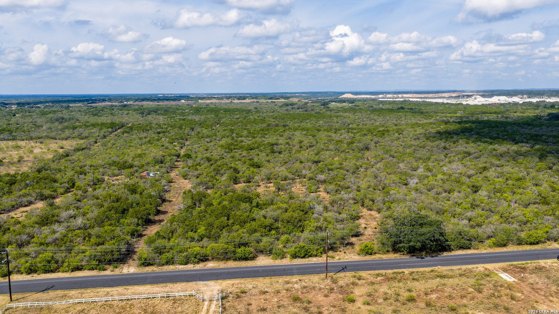 Cr 265 Tx Hondo TX 78861