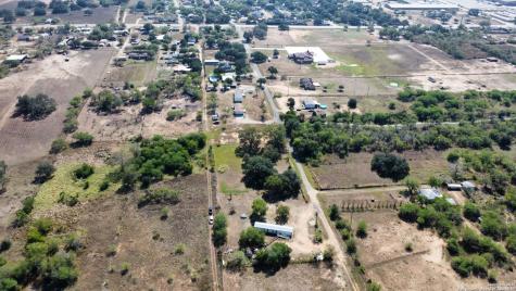 116 Tecolote Lane Floresville TX 78114