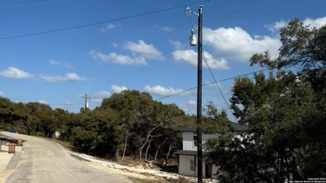 686 Hillclimb Canyon Lake TX 78133