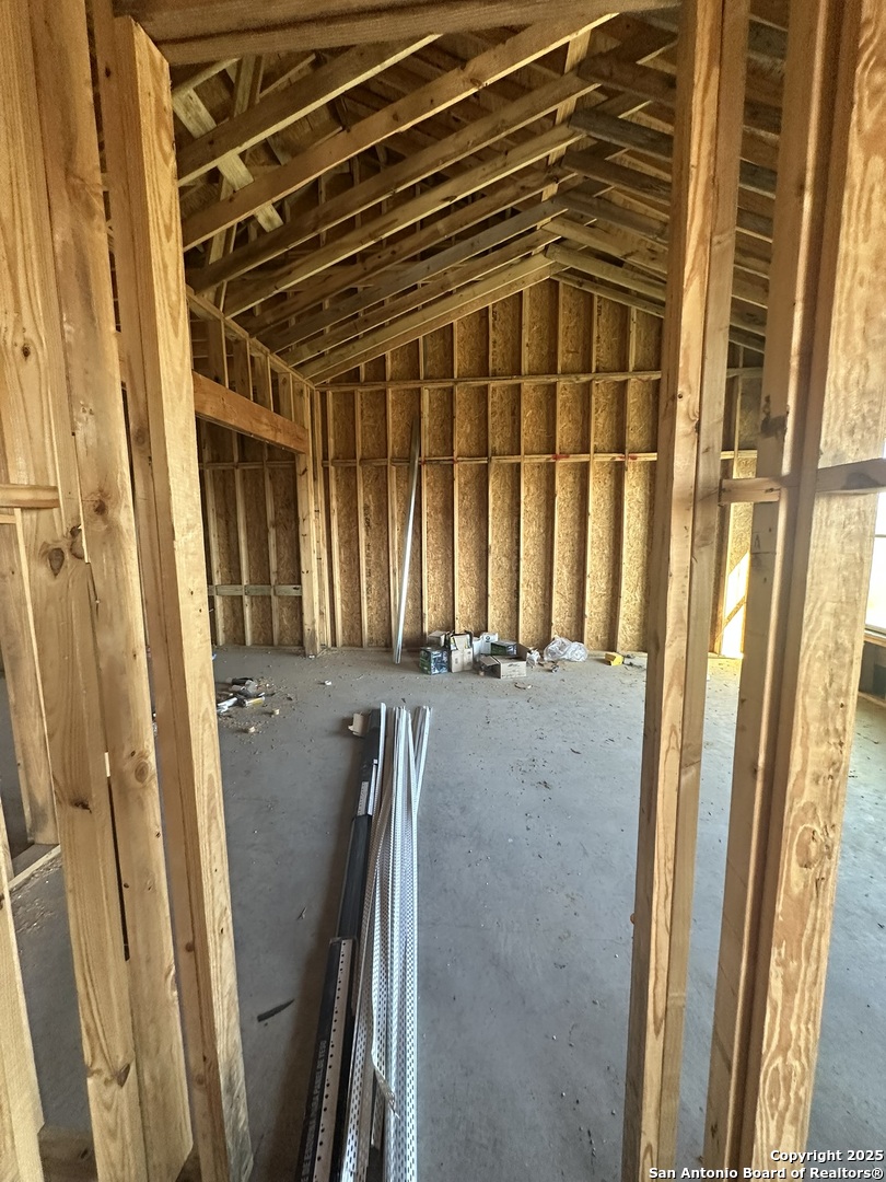 241 County Road 154 Pleasanton TX 78064