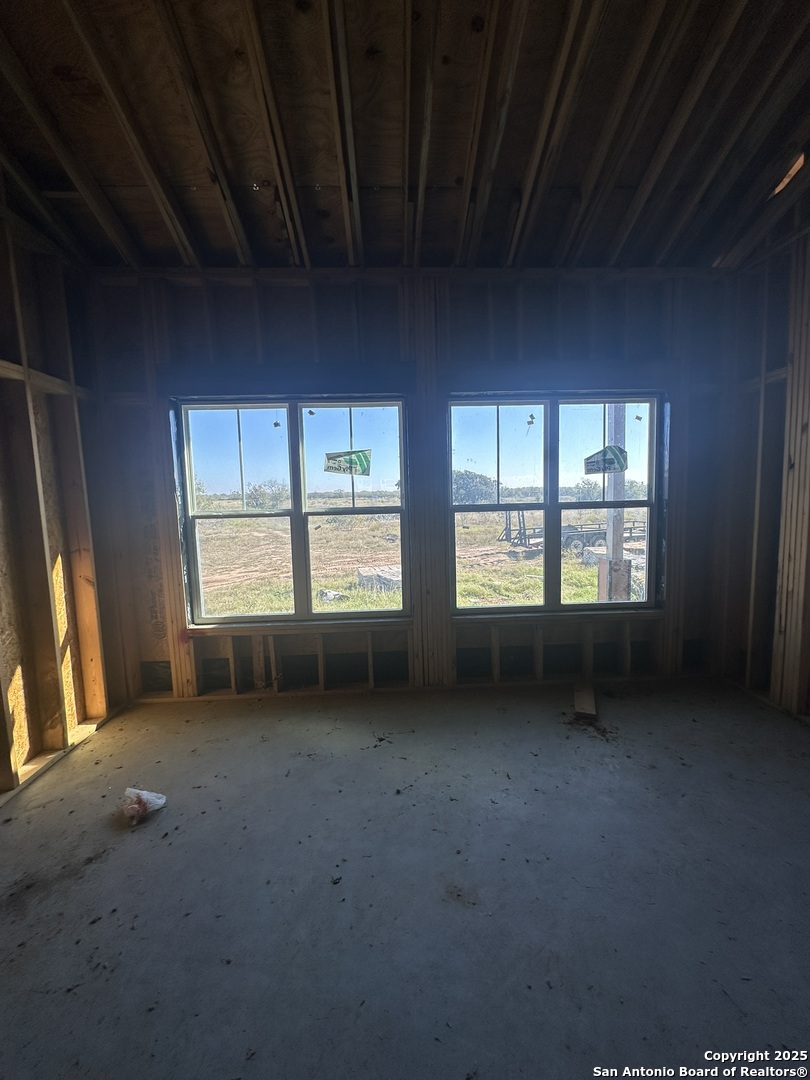 241 County Road 154 Pleasanton TX 78064