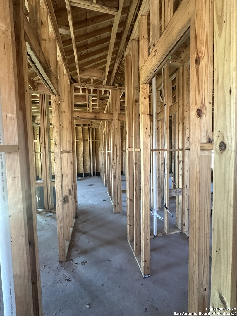 241 County Road 154 Pleasanton TX 78064