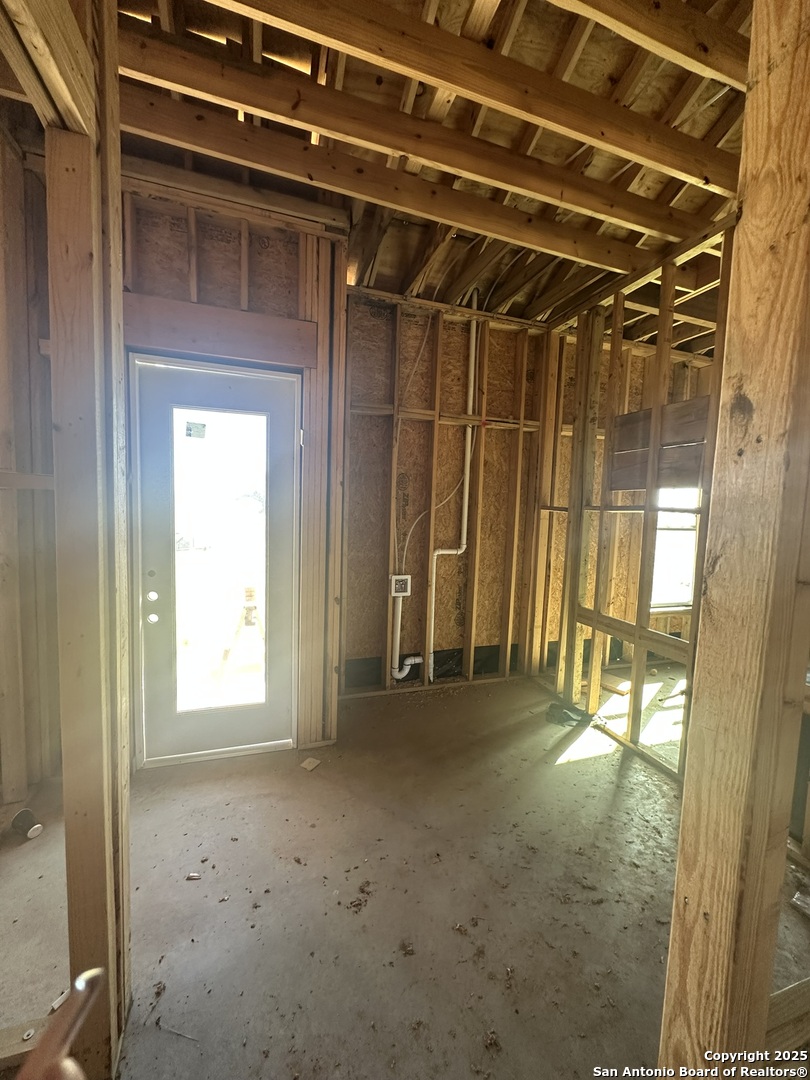 241 County Road 154 Pleasanton TX 78064