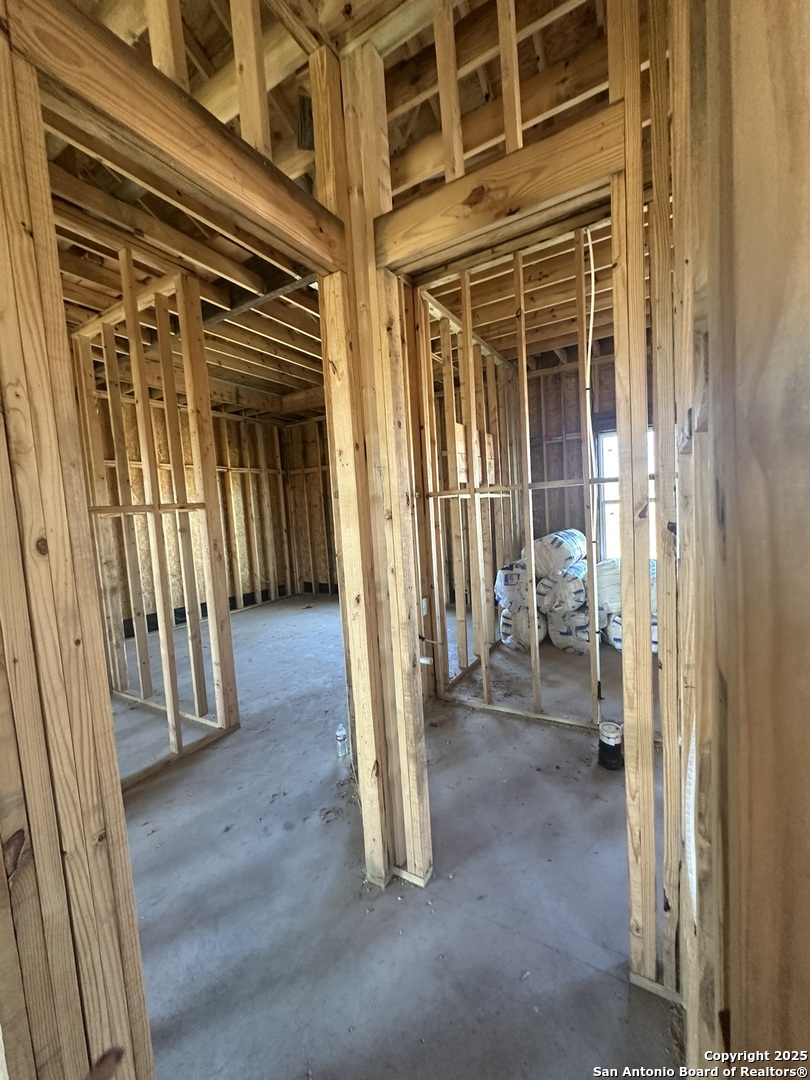 241 County Road 154 Pleasanton TX 78064