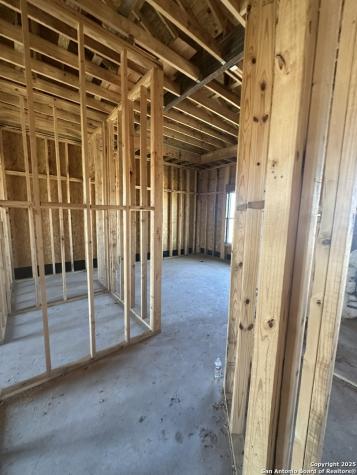 241 County Road 154 Pleasanton TX 78064