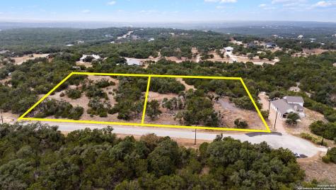 1319 David Crockett Fischer TX 78623