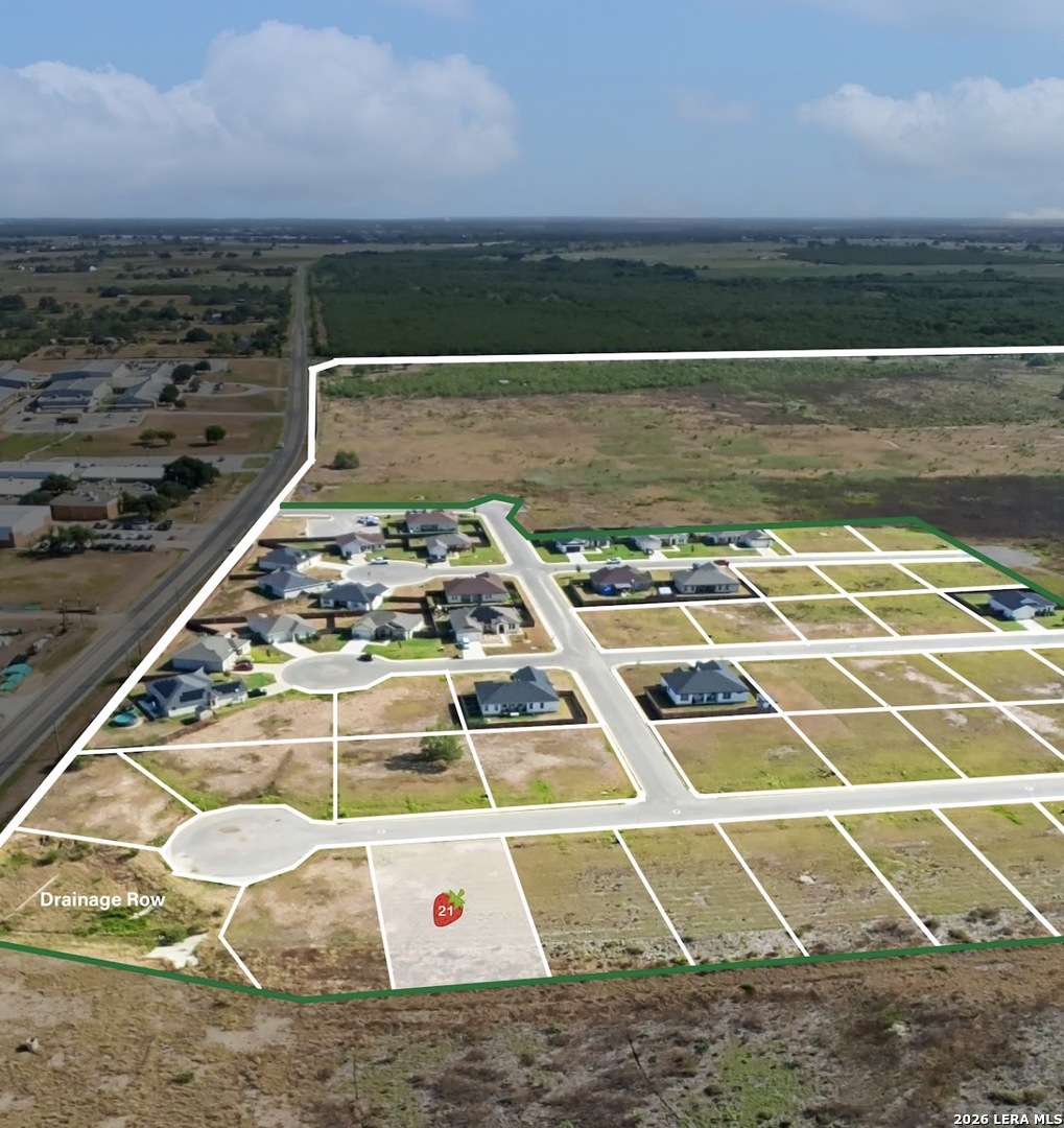 104 Albion Court Poteet TX 78065