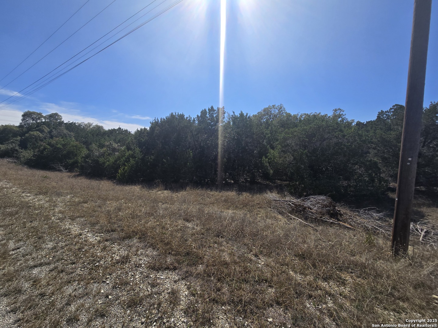 457 County Road 2767 Mico TX 78056