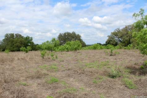000 Cr 341 Hondo TX 78861