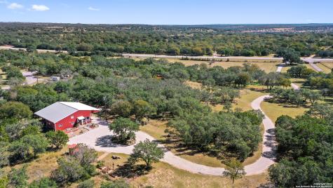 2633 N Us Highway 281 Johnson City TX 78636