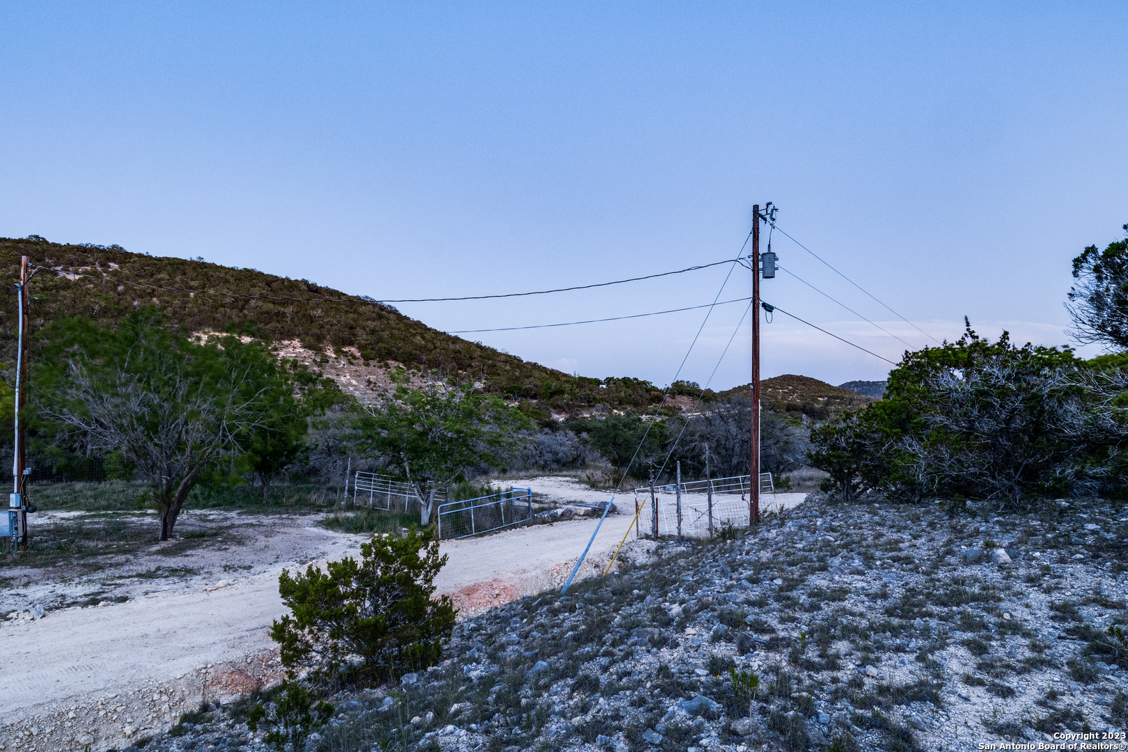 824 Juniper Road Tarpley TX 78883