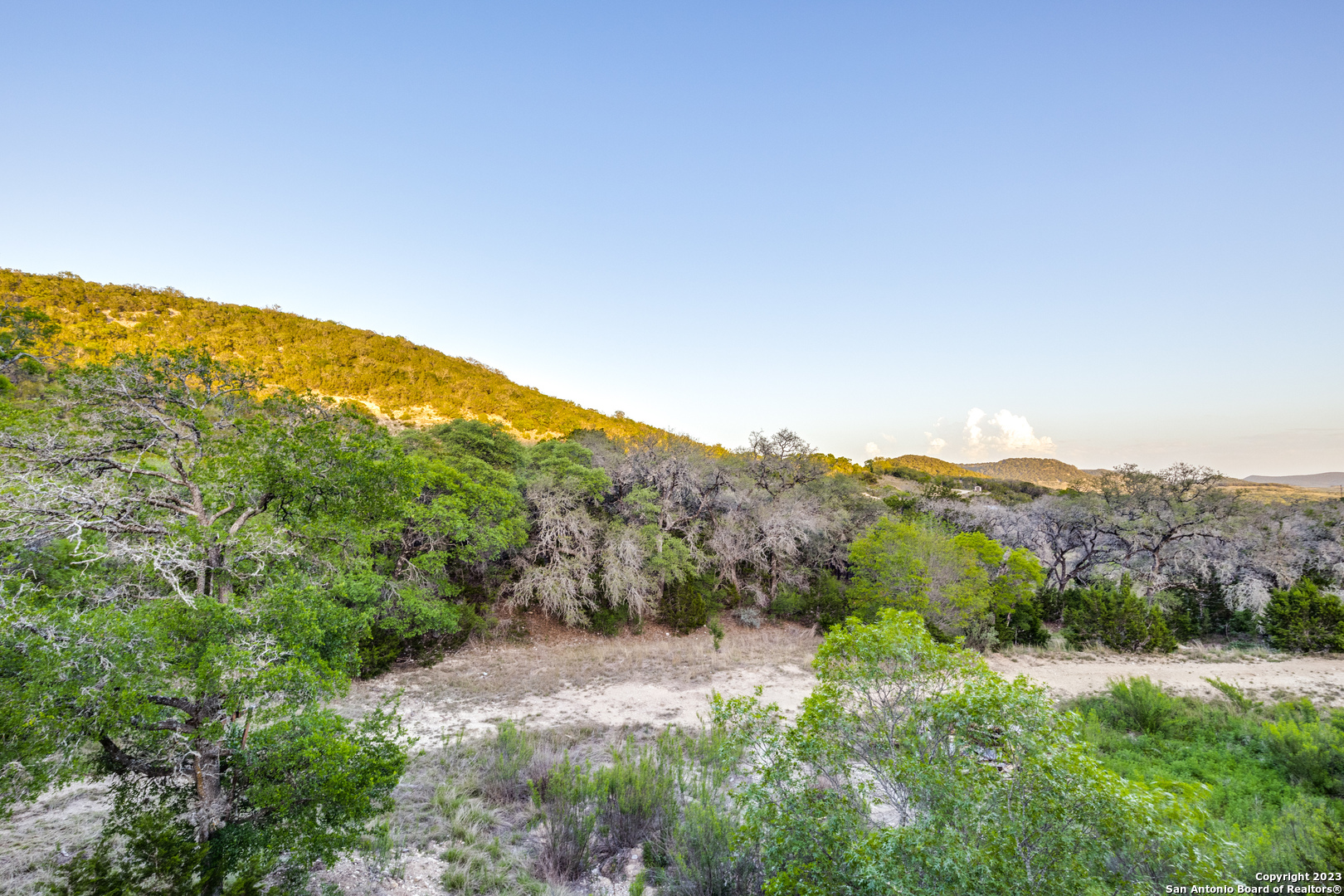 824 Juniper Road Tarpley TX 78883