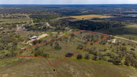 444 Mosel Road Harper TX 78631