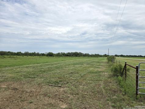 Tbd Tract 1 Street Highway 119 Stockdale TX 78160