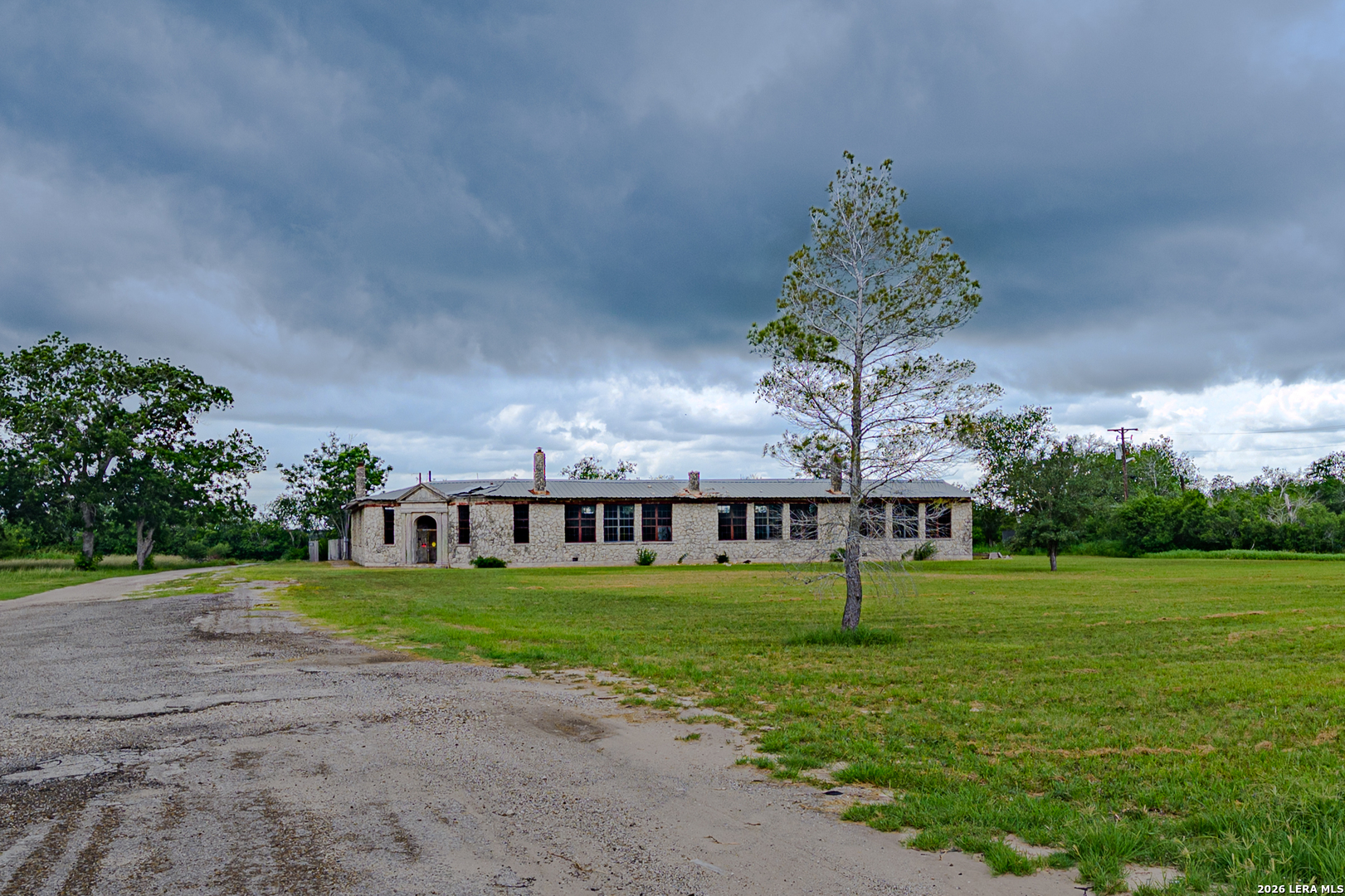 8589 N Us Highway 181 Tuleta TX 78162
