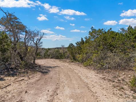 189 Table Rock Helotes TX 78023
