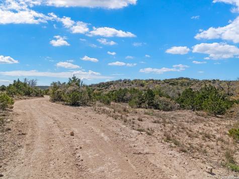 189 Table Rock Helotes TX 78023