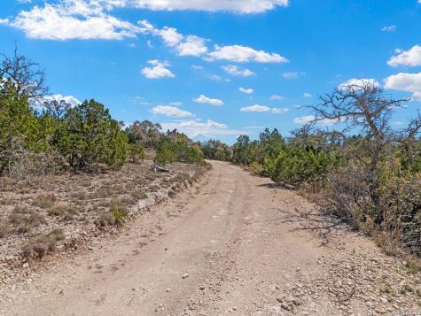 189 Table Rock Helotes TX 78023