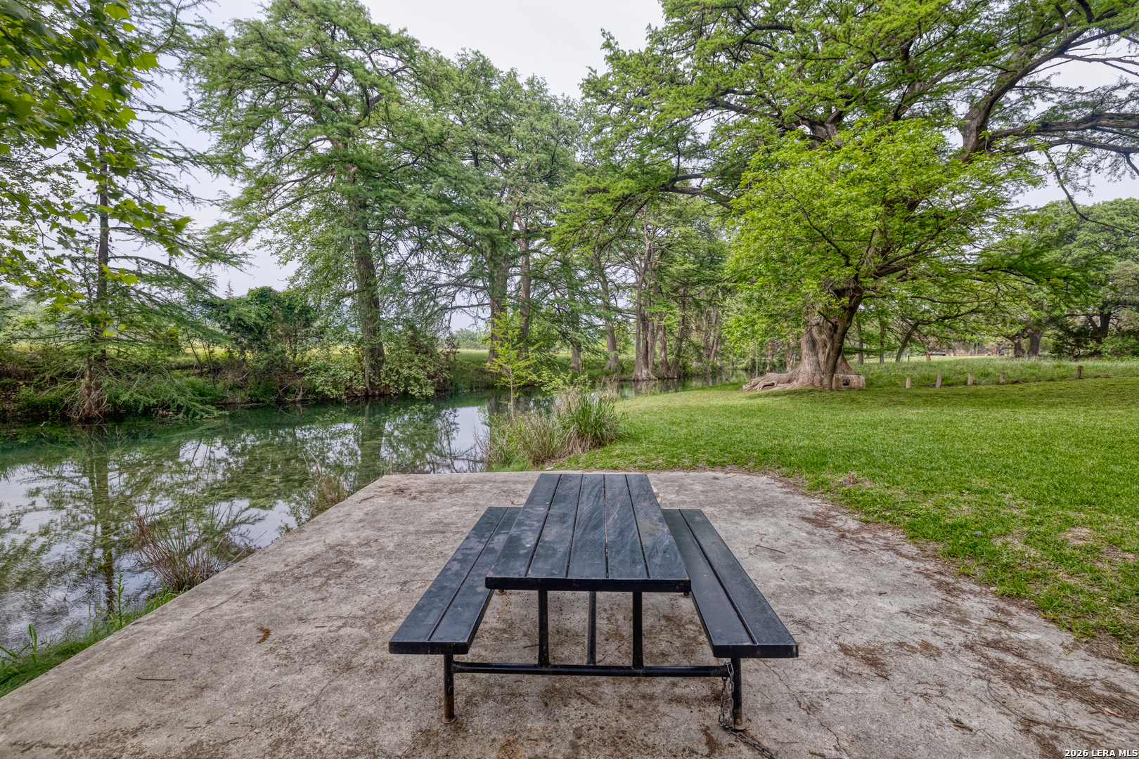 000 Leinweber Drive Leakey TX 78873