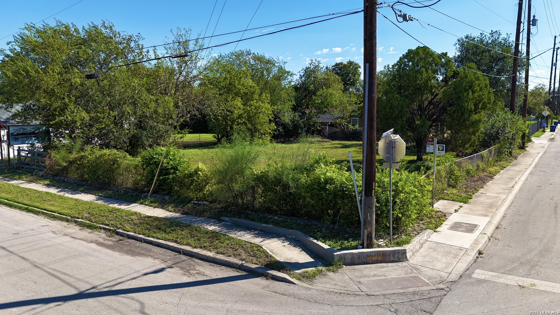 1753 W Poplar San Antonio TX 78207