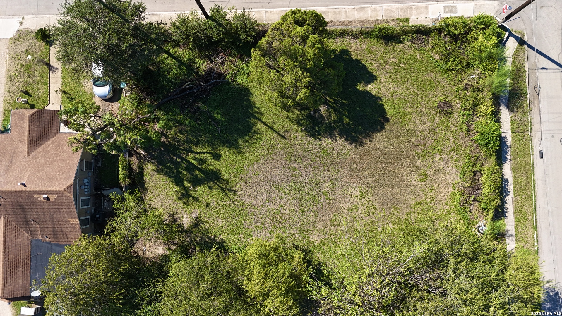 1753 W Poplar San Antonio TX 78207