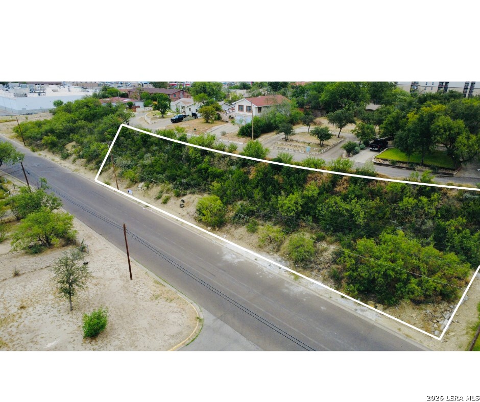 2024 Quarry Street Eagle Pass TX 78852