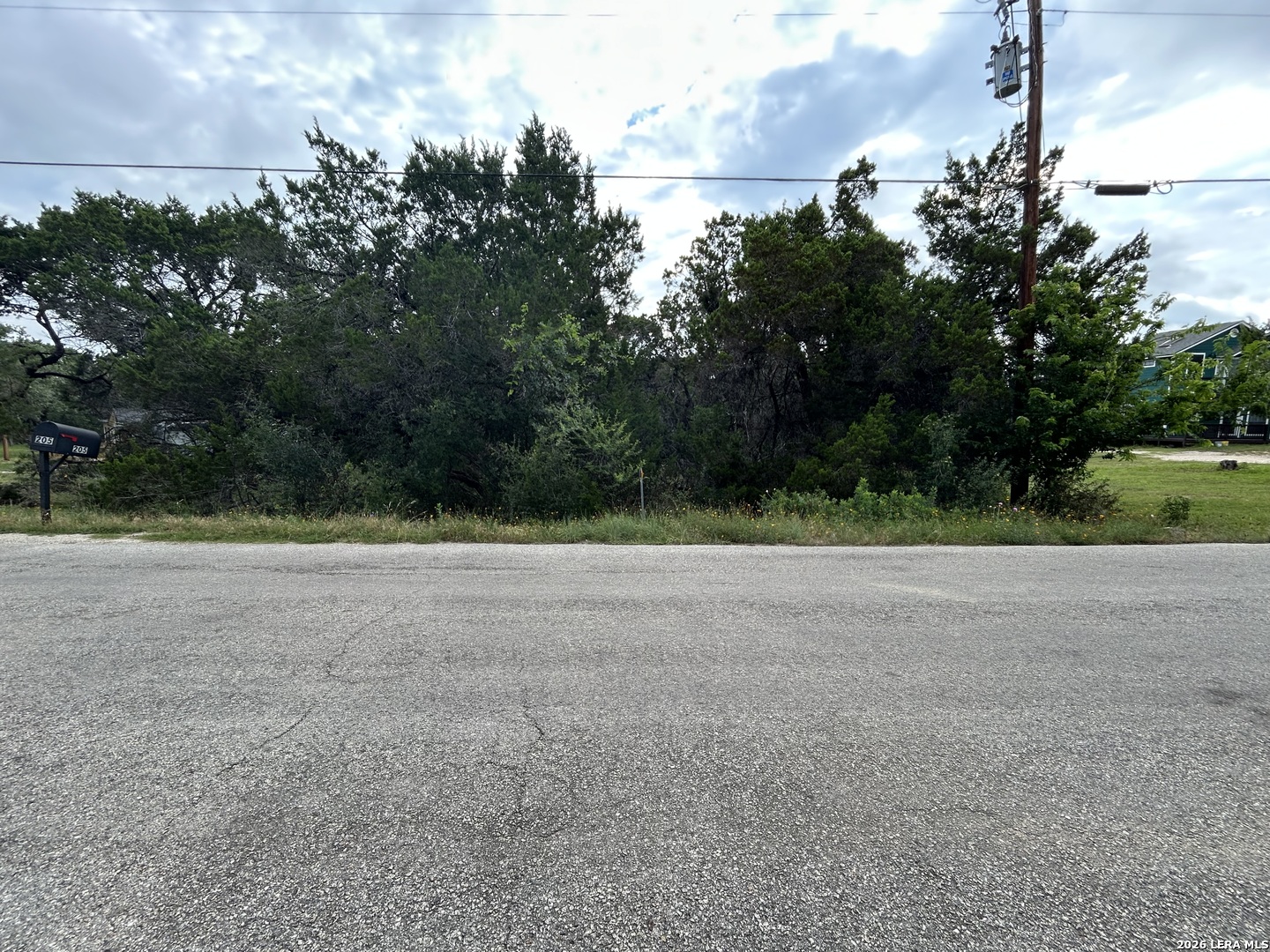 152 N Scenic Loop Canyon Lake TX 78133