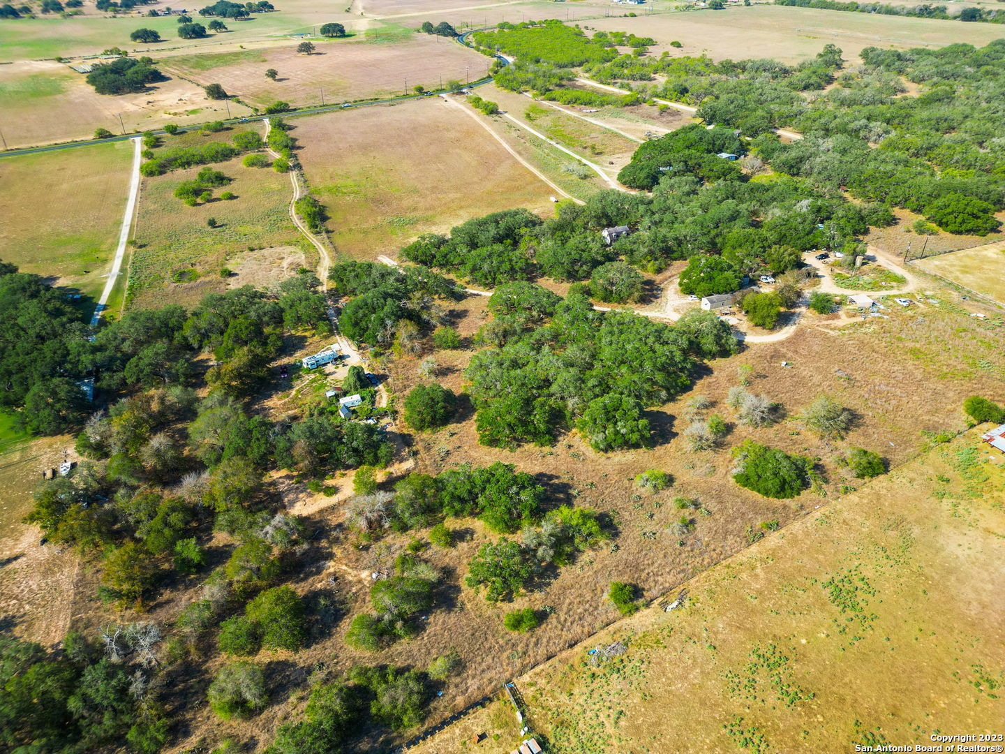 4401 Hardy Road Elmendorf TX 78112