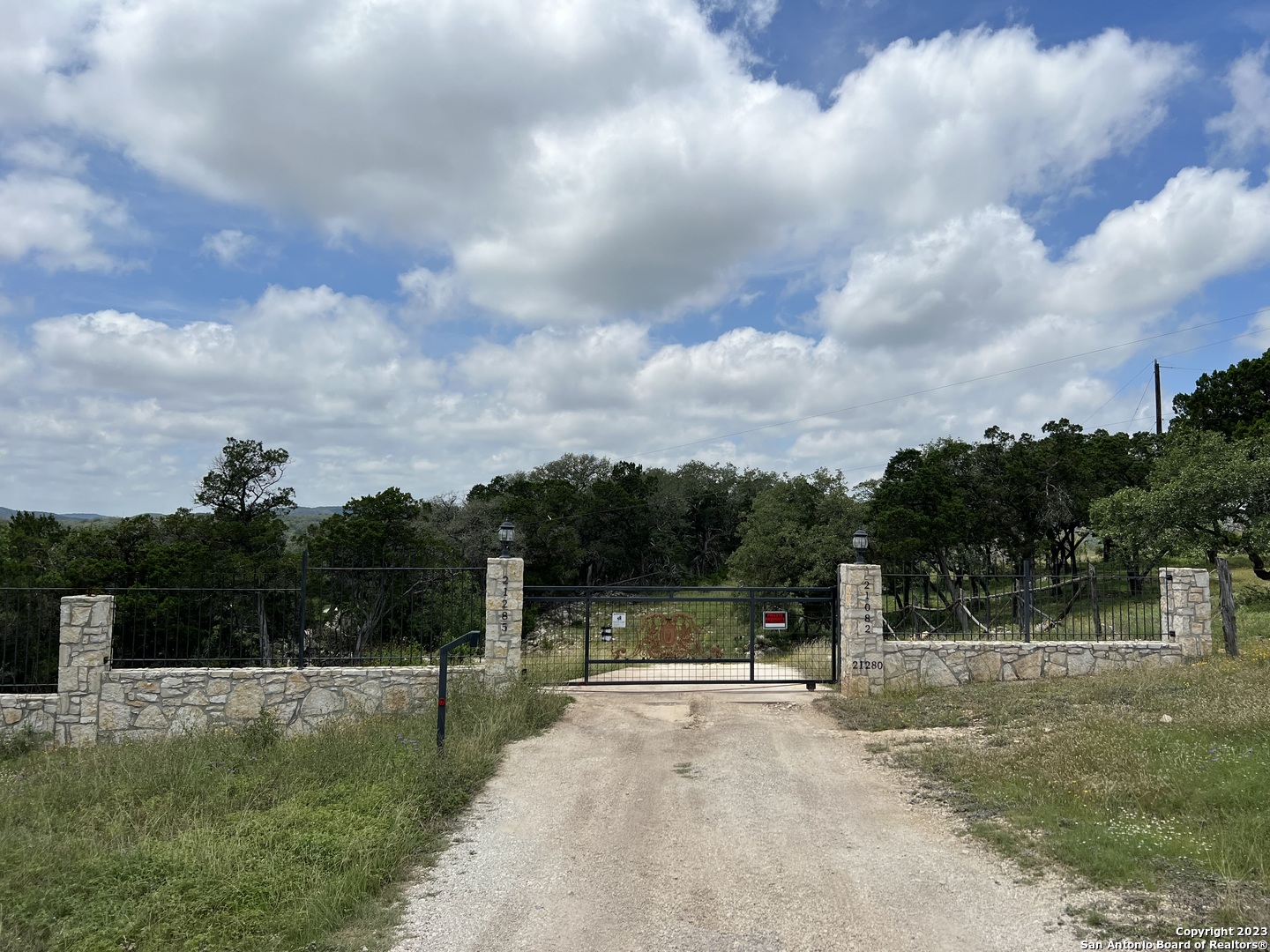 21280 Sams Ranch Road Helotes TX 78023