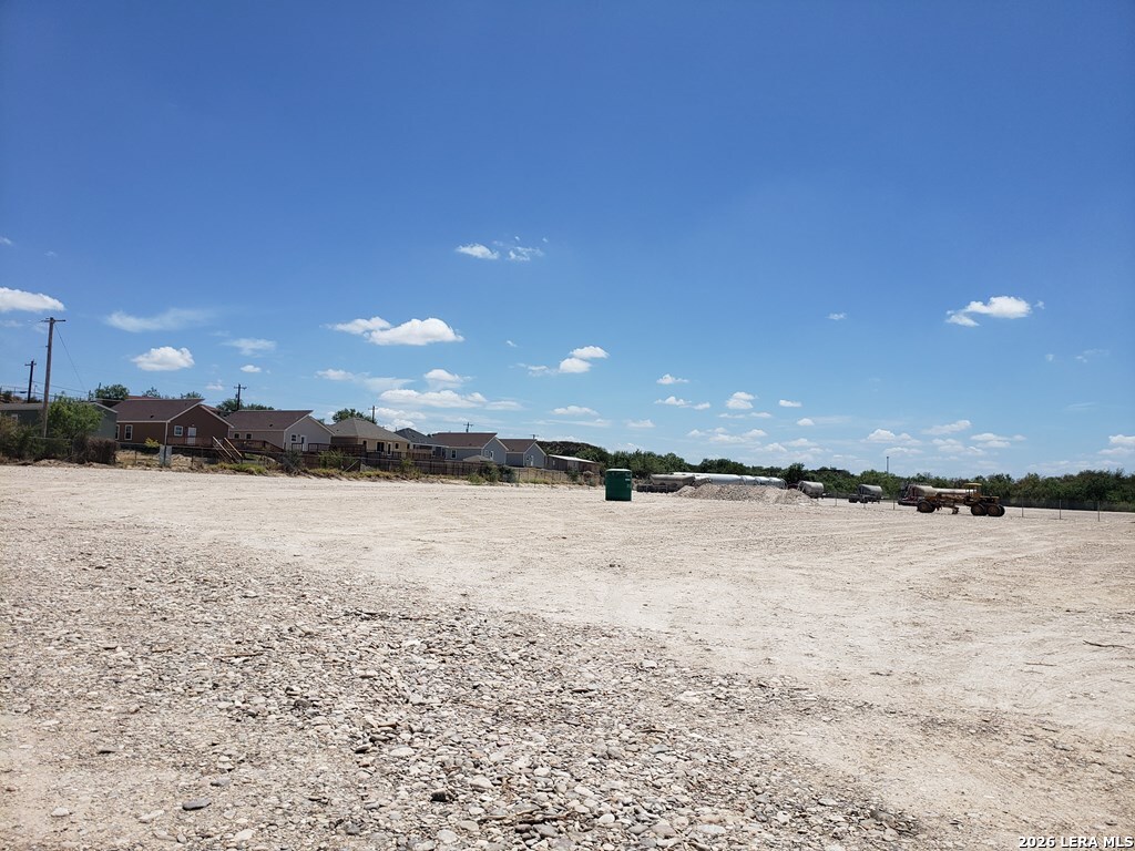 1157 State Loop 480 Eagle Pass TX 78852
