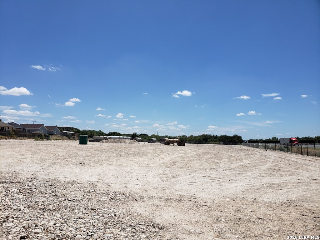 1157 State Loop 480 Eagle Pass TX 78852