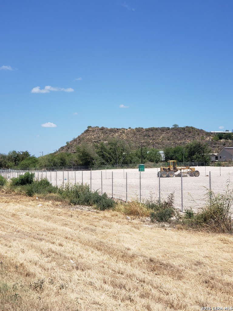 1157 State Loop 480 Eagle Pass TX 78852