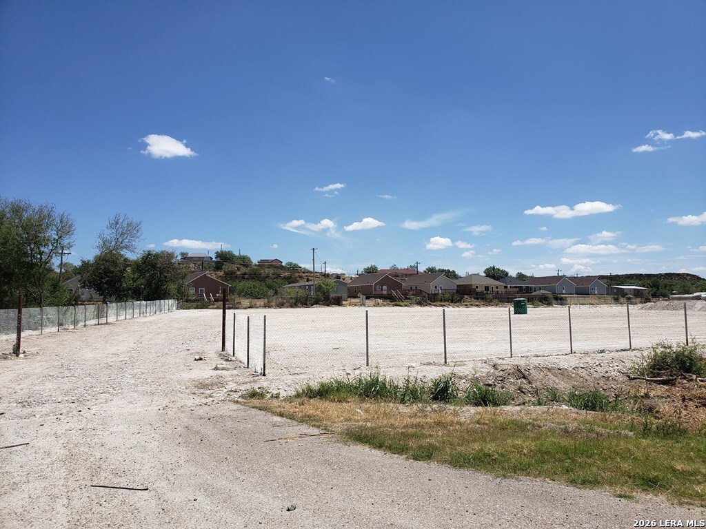 1157 State Loop 480 Eagle Pass TX 78852