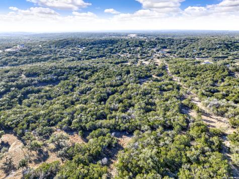 388 County Road 243 Hondo TX 78861