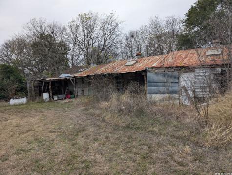 550 W Broadview San Antonio TX 78228