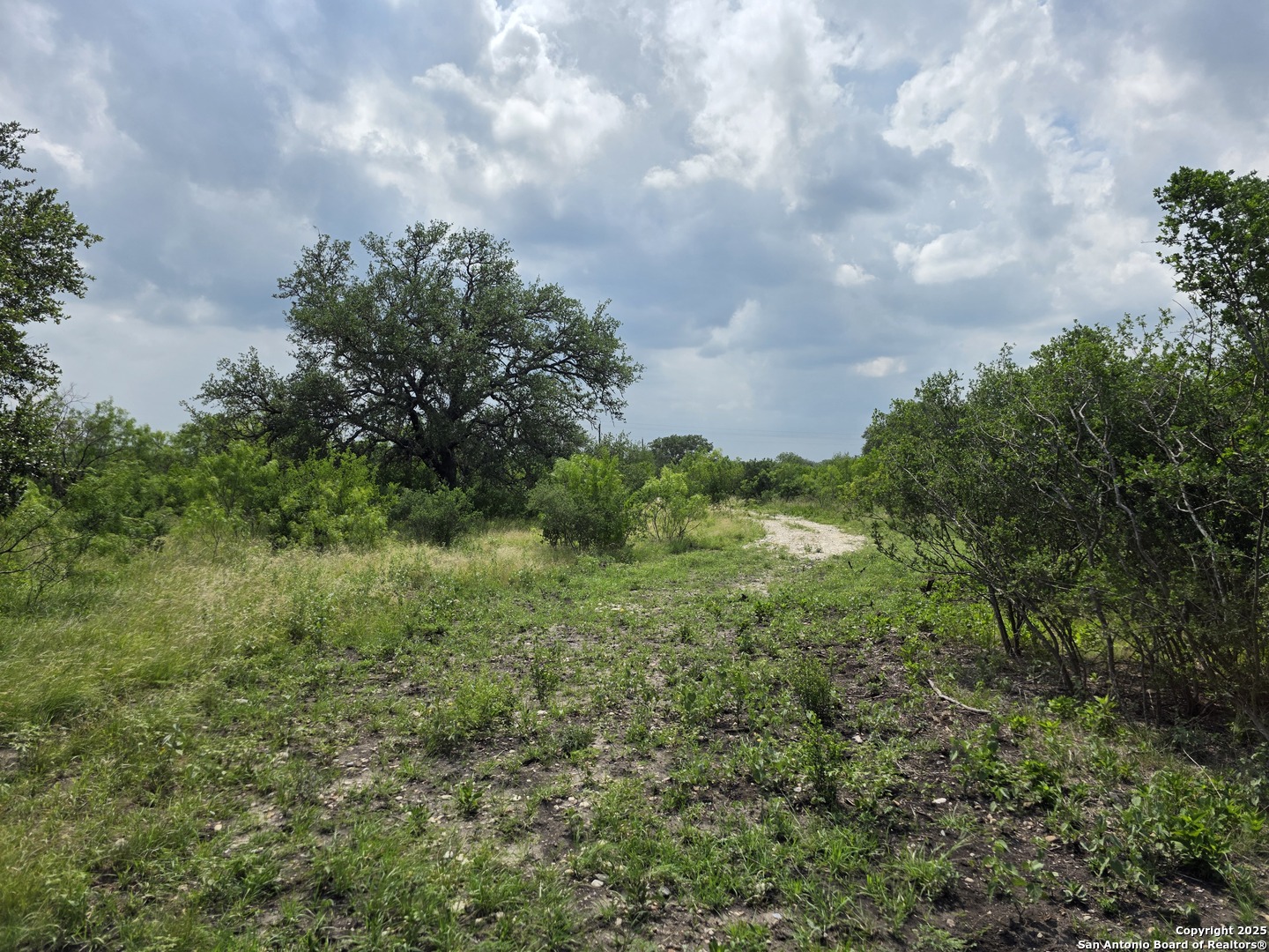 000 Cr 312 Dhanis TX 78850