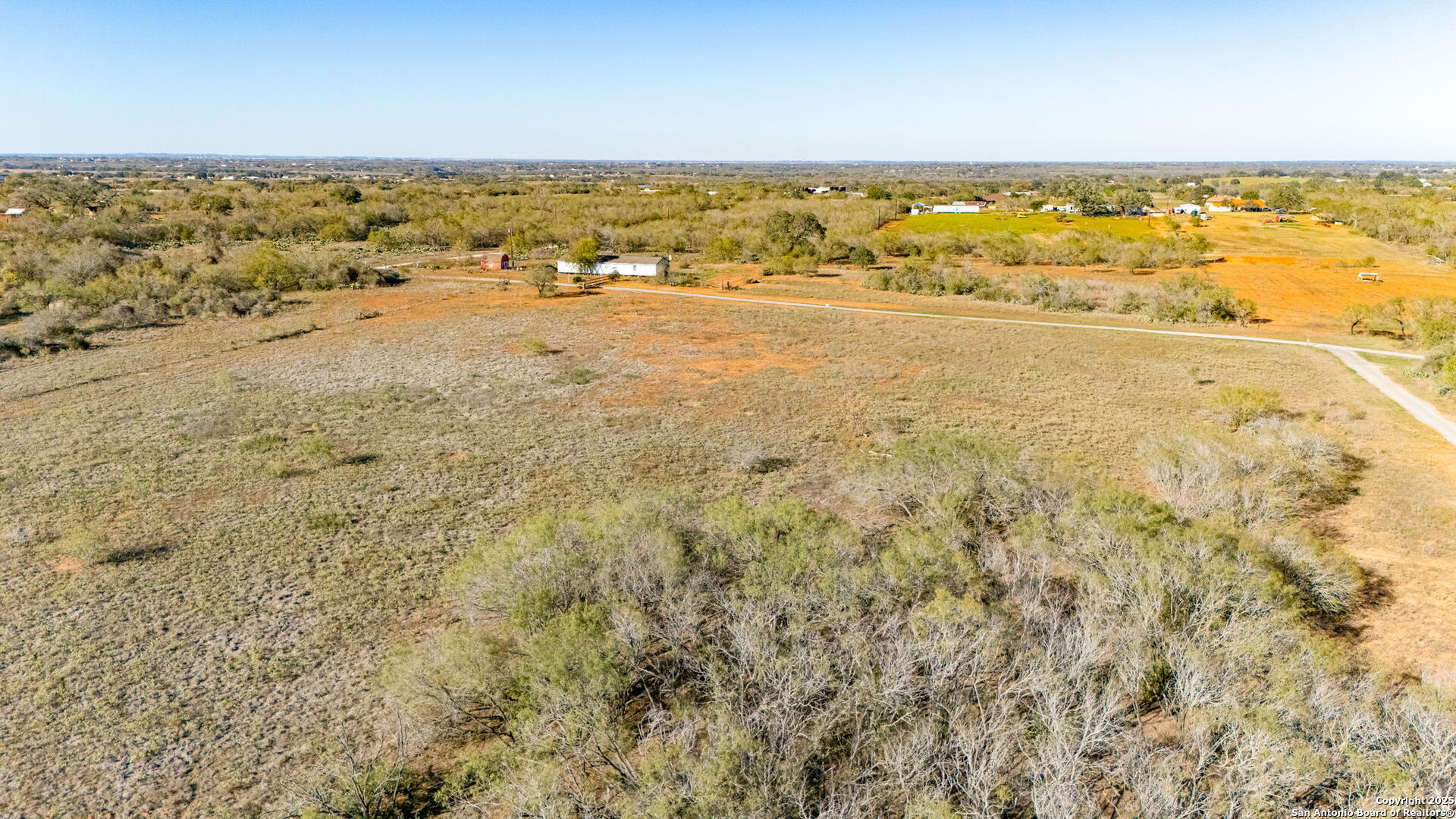 13710 Us Highway 87 Adkins TX 78101