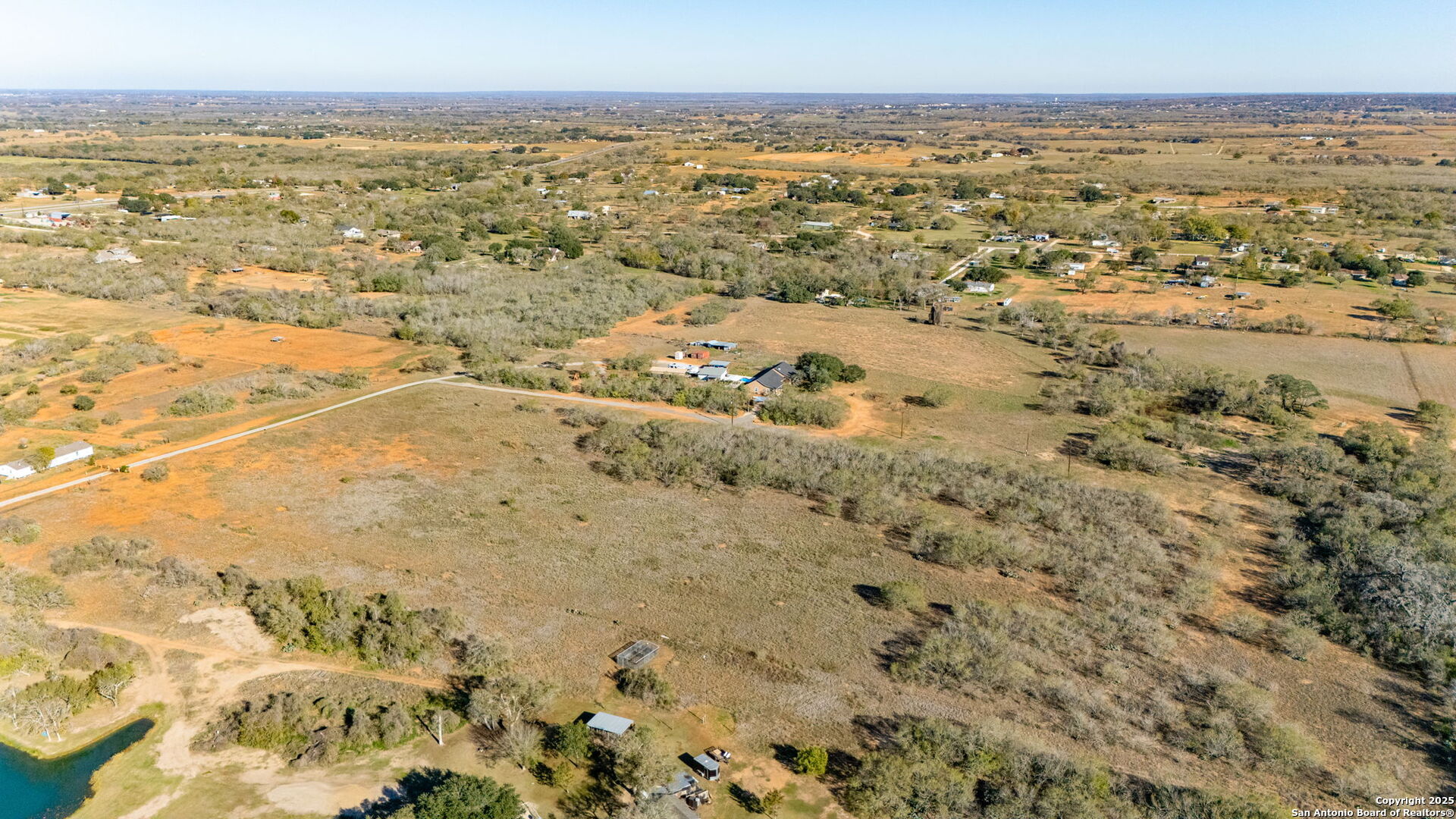 13710 Us Highway 87 Adkins TX 78101