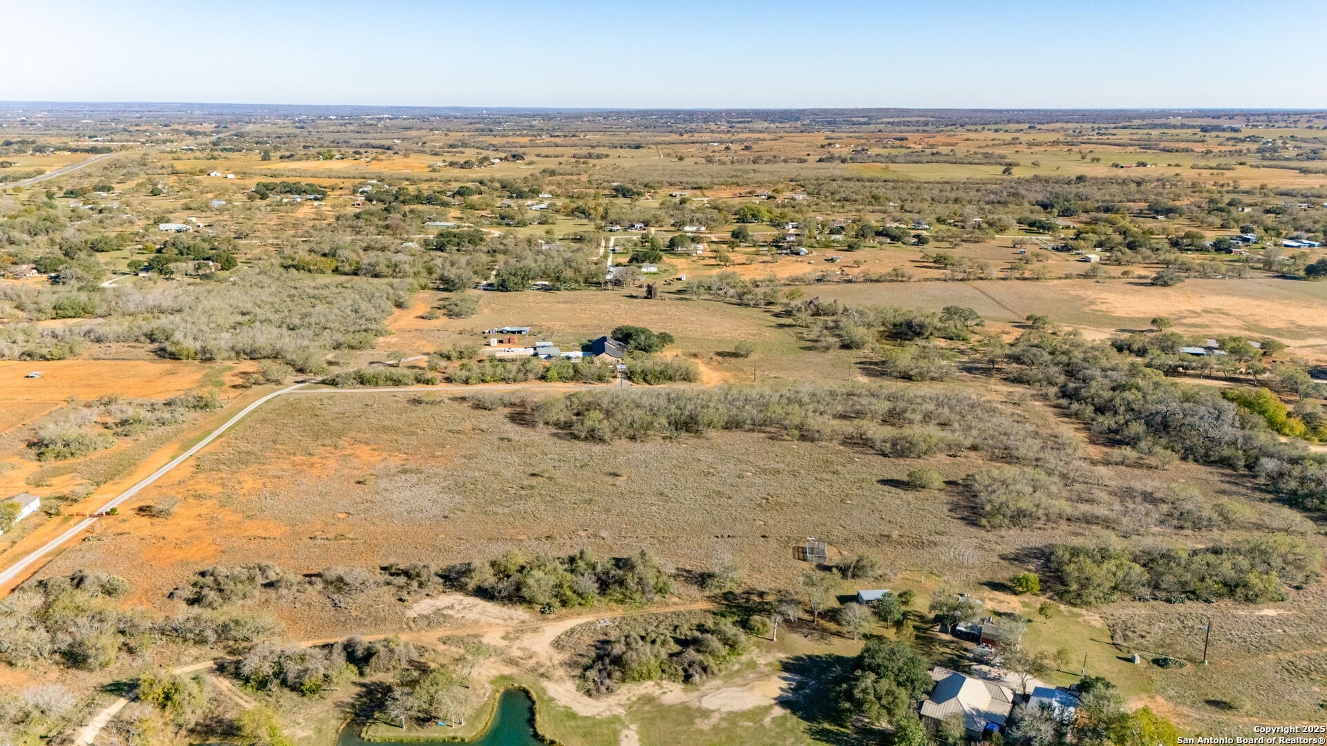 13710 Us Highway 87 Adkins TX 78101