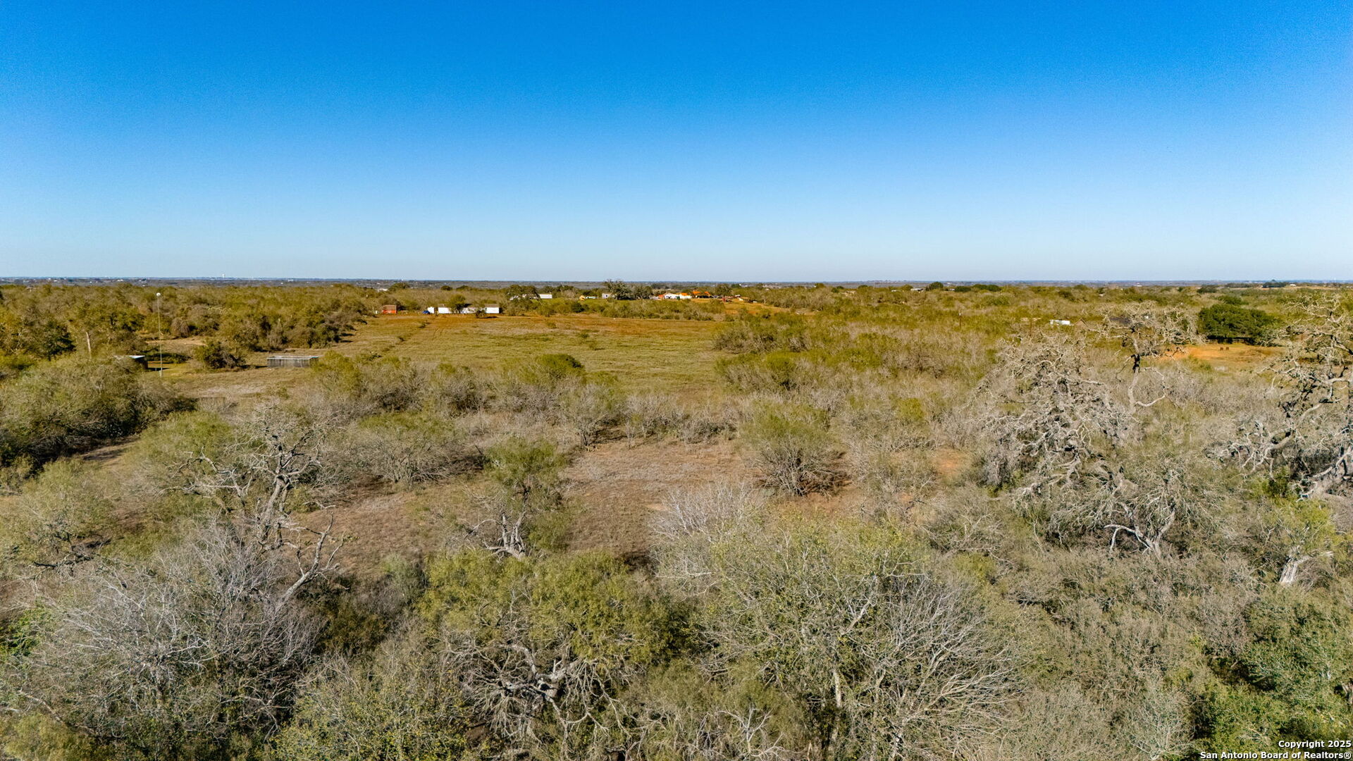 13710 Us Highway 87 Adkins TX 78101