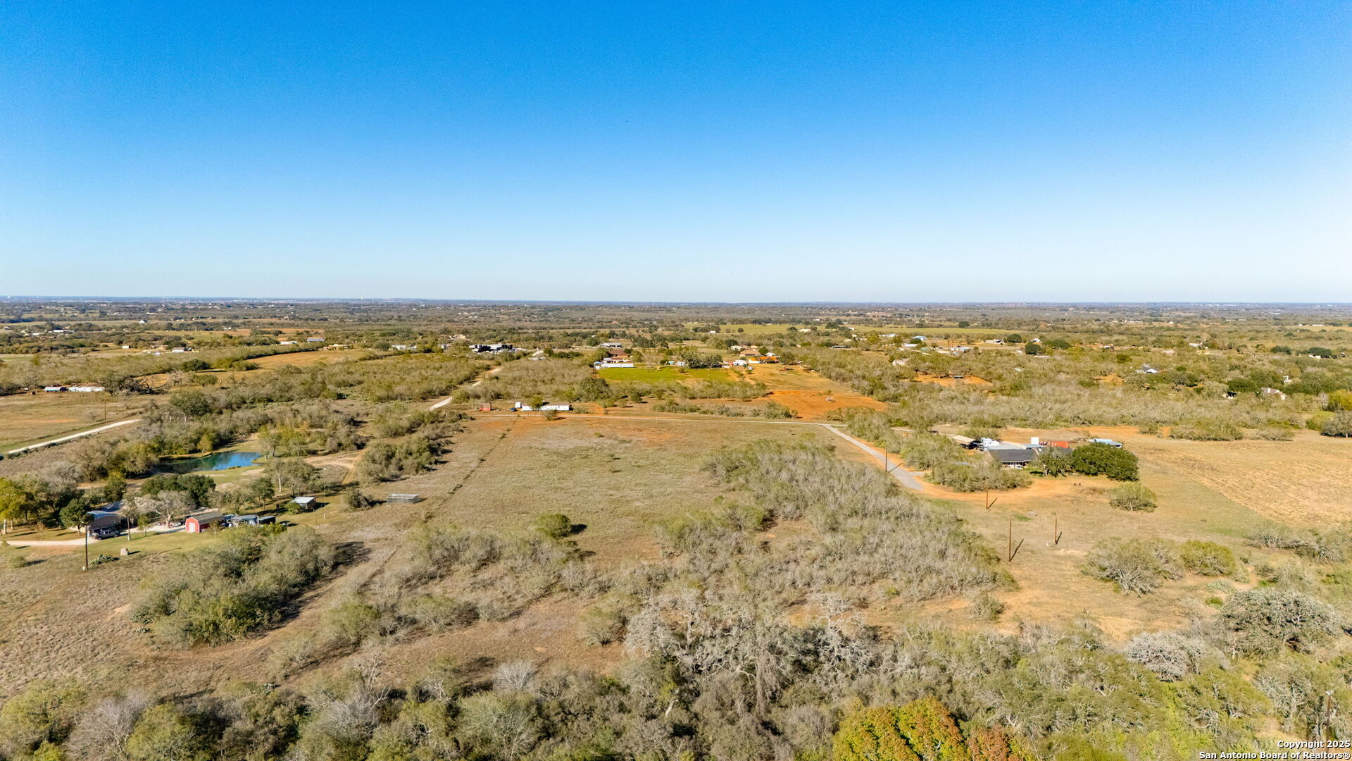 13710 Us Highway 87 Adkins TX 78101