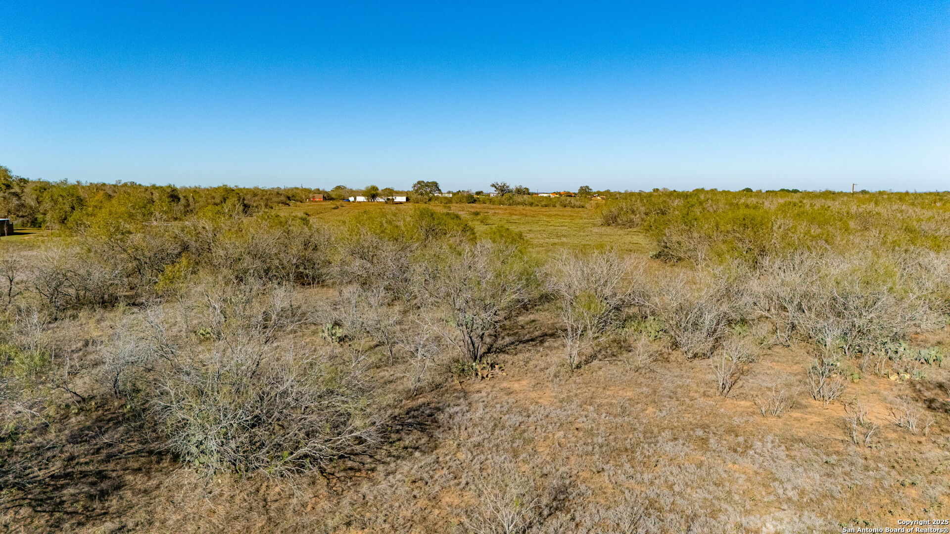 13710 Us Highway 87 Adkins TX 78101