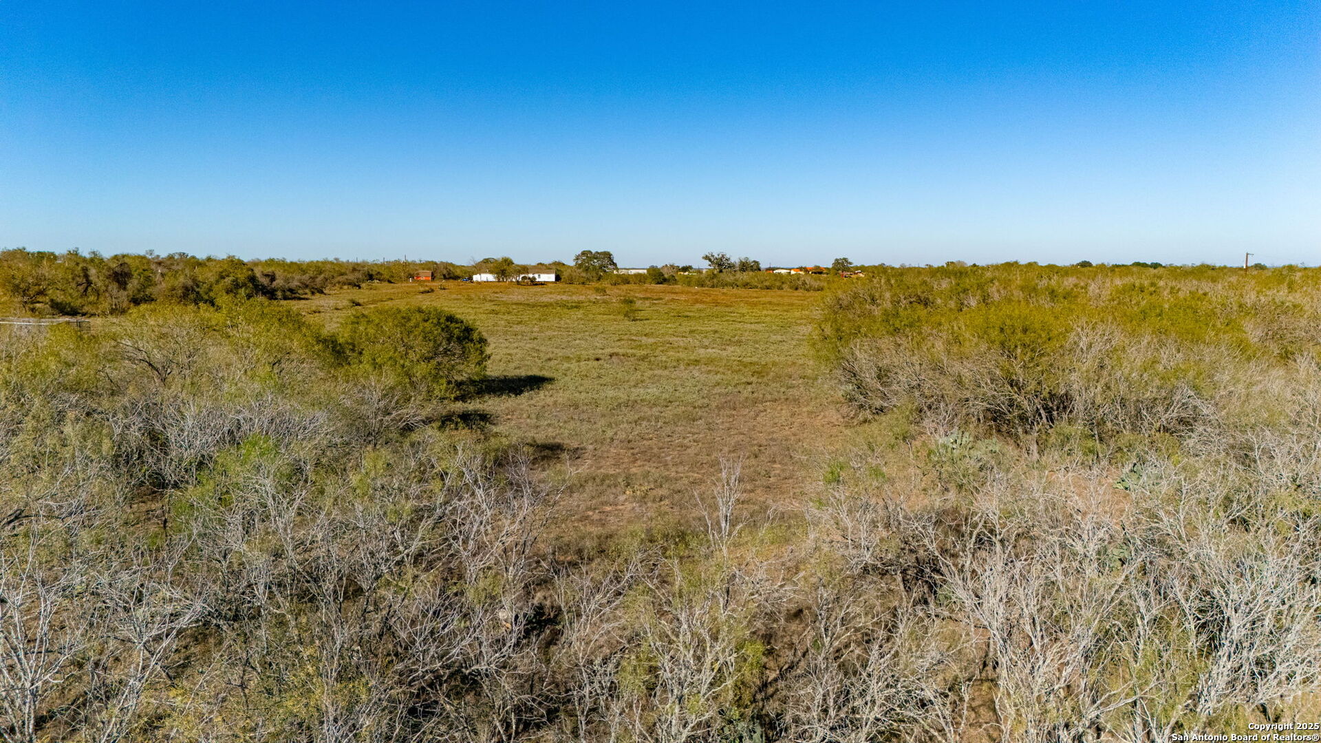 13710 Us Highway 87 Adkins TX 78101