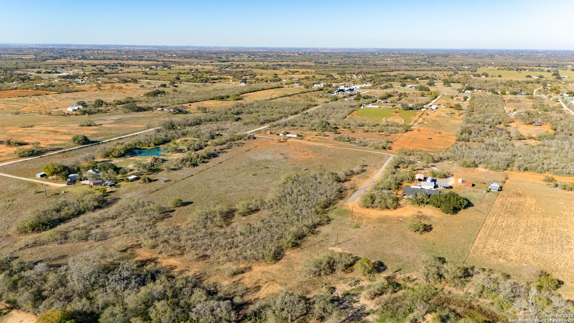 13710 Us Highway 87 Adkins TX 78101
