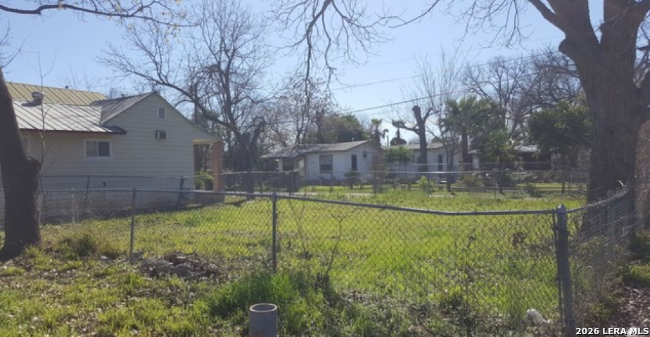 712 S Calaveras San Antonio TX 78207