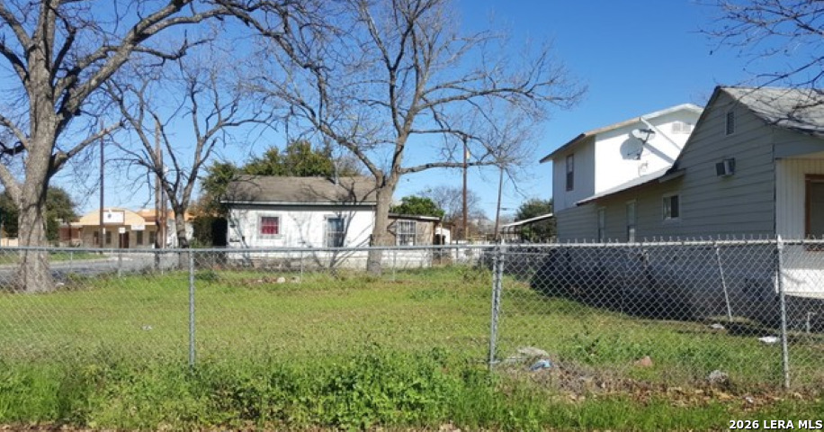 712 S Calaveras San Antonio TX 78207